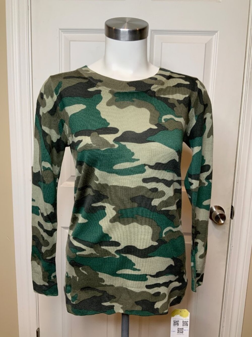 J. Crew Green Camo Thin Knit Merino Wool Sweater, Size XS